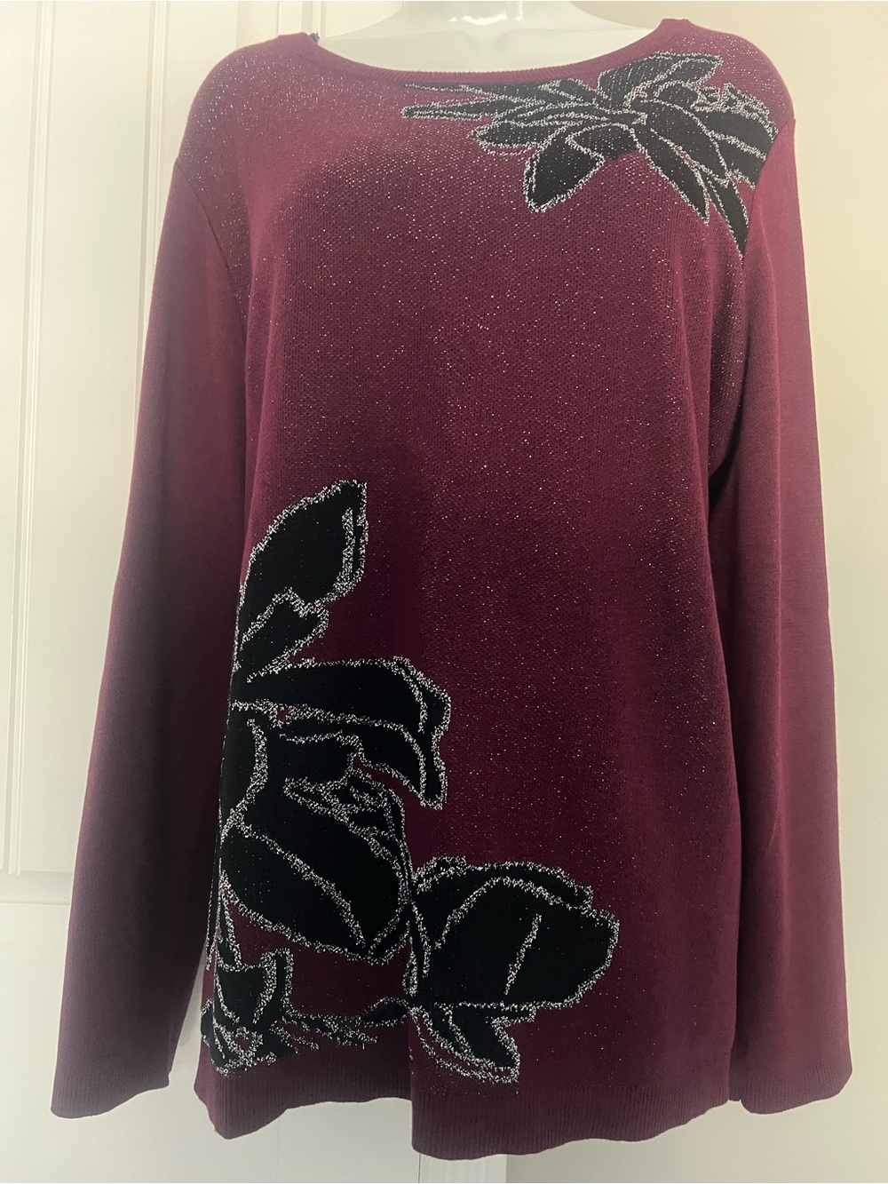 Chicos NWOT Women's Sparkle Floral Sweater Top - Burgundy Sz 3/16/XL